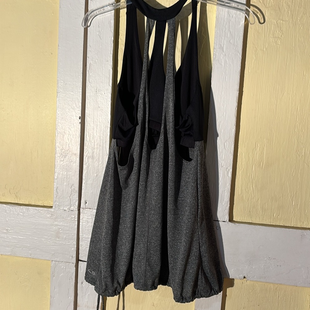 Sport top - Picture 4 of 5
